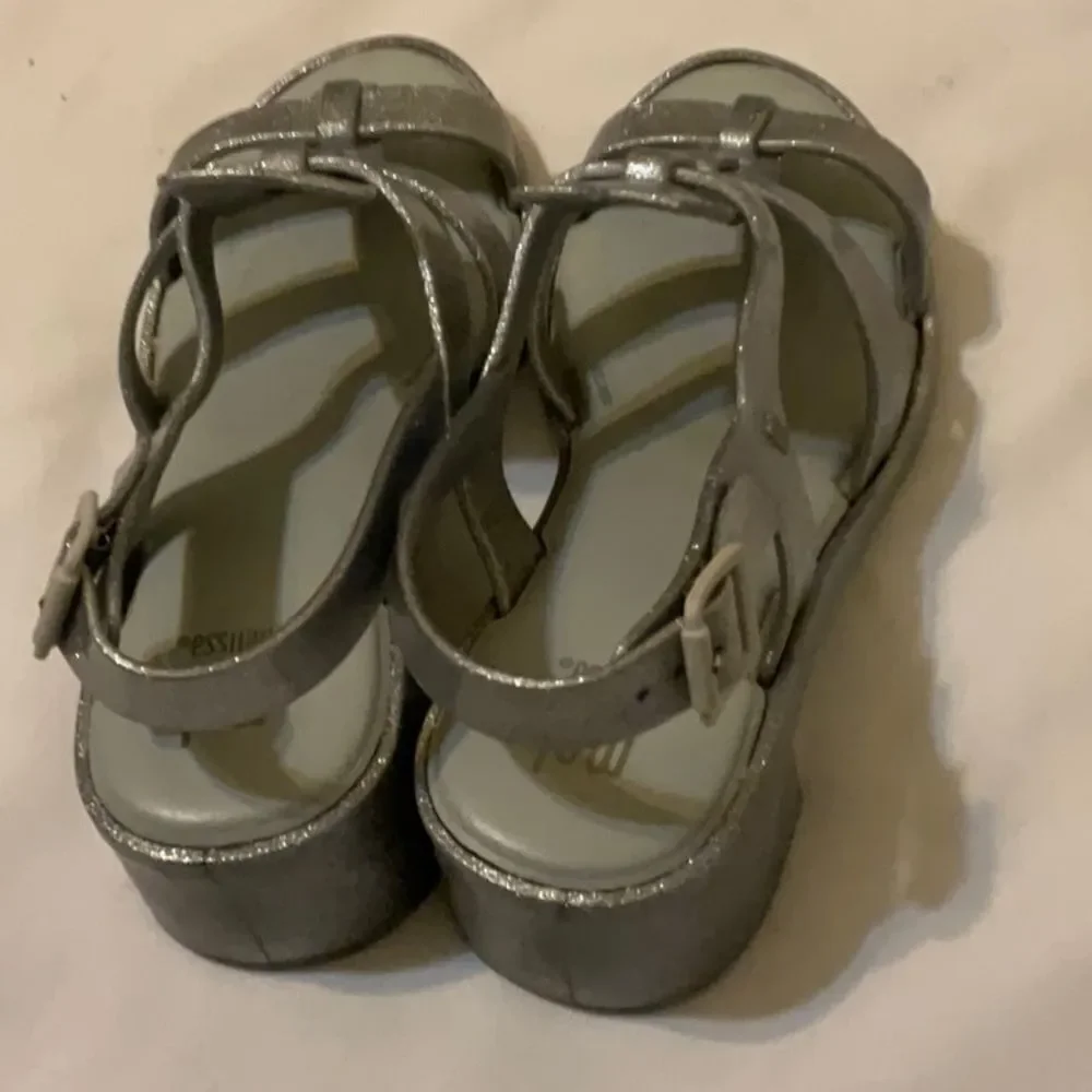 Mel dreamed‎ by Melissa sandals size US 2